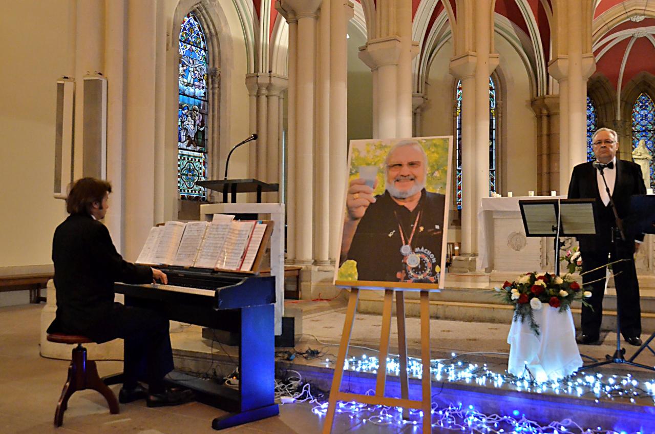 Sébastien, pianiste et Rolland